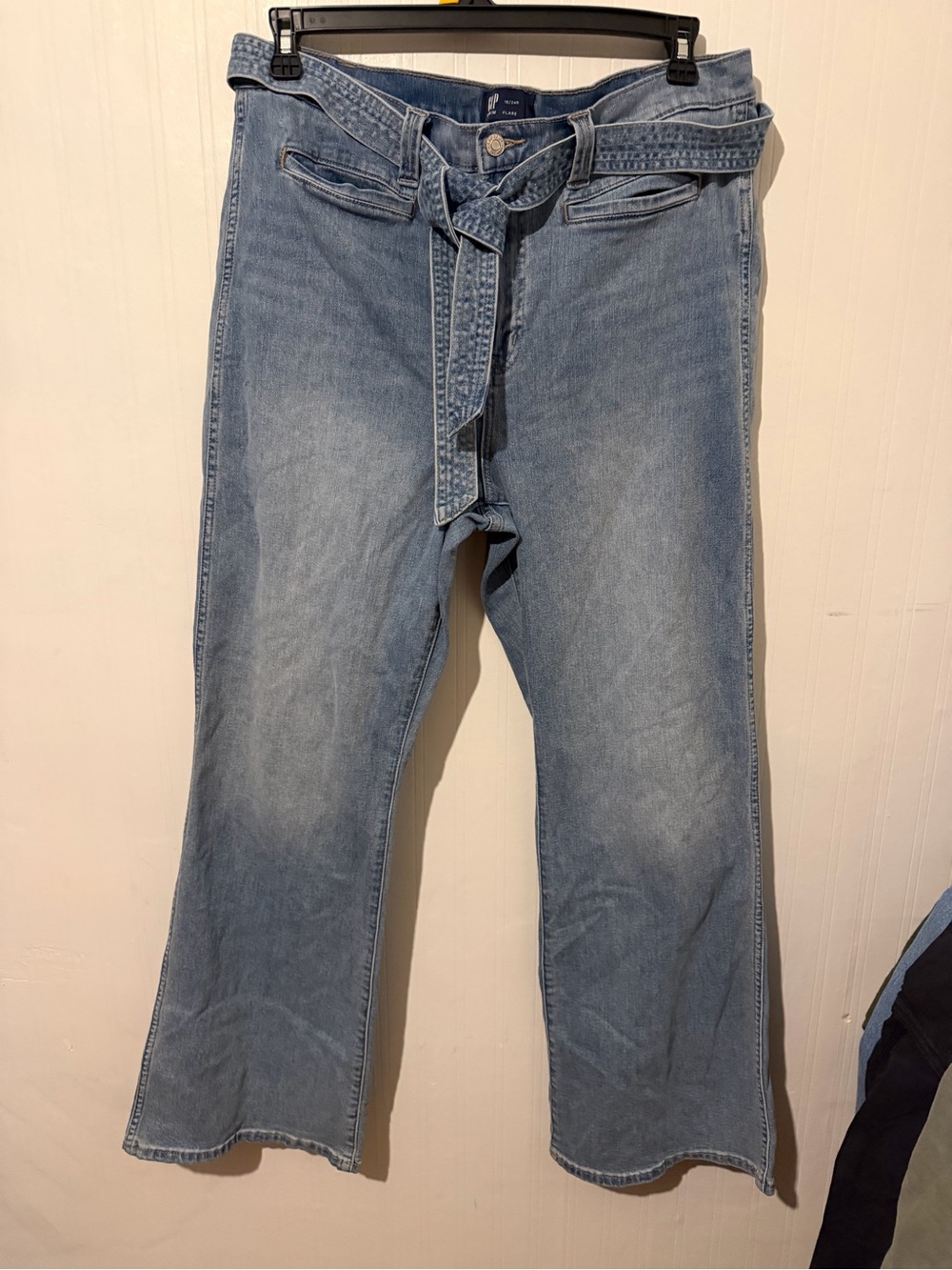 GAP Women's Light Blue Flared Denim Jeans 34R/18
